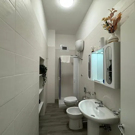 Апартаменты Piazza Garibaldi - Elegante *