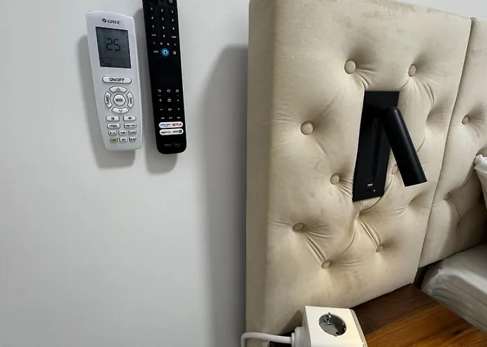 Piazza Garibaldi - Elegante * Неаполь