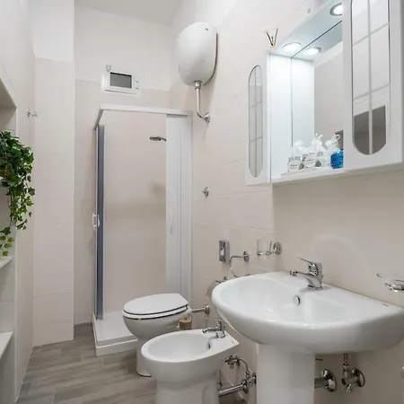 Historic Center - Elegant 2 Bedrooms, 2 Baths For 5 People Appartement